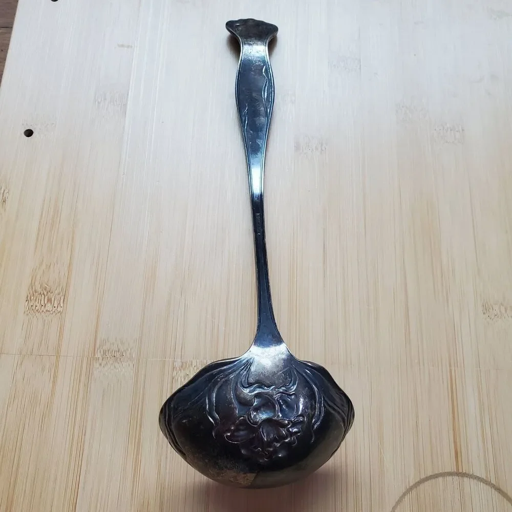 vintage Rogers & Bro A1 engraved handle ladle serving spoon silver plated